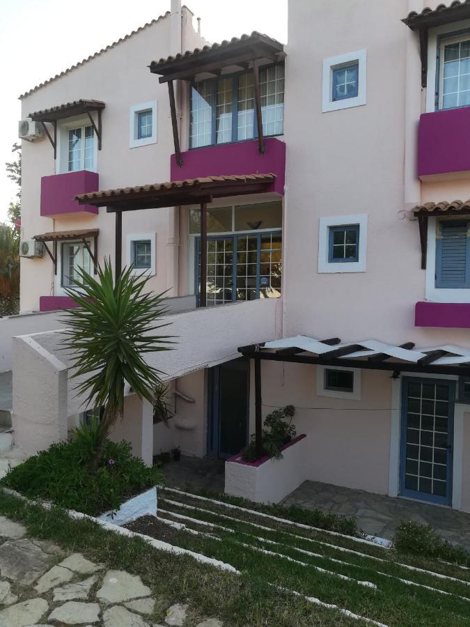 Koralli Beach Niforeika Exterior foto