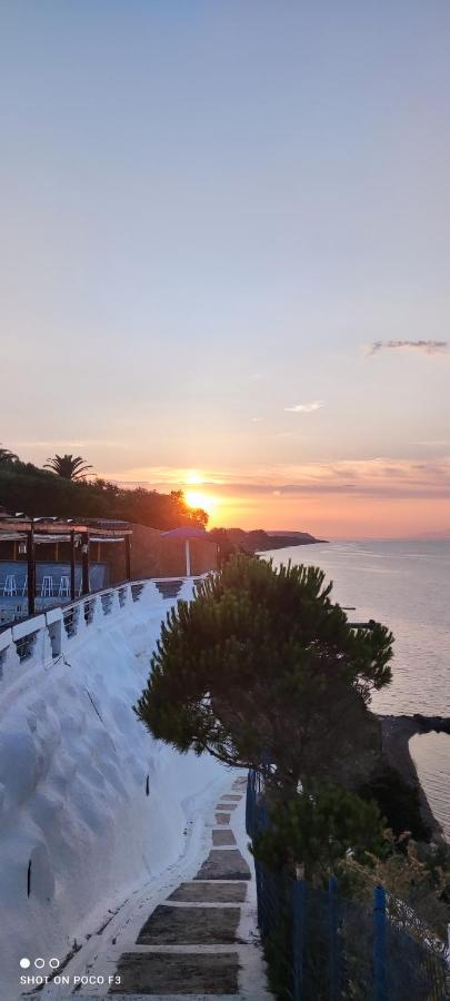 Koralli Beach Niforeika Exterior foto